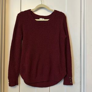 Maroon Waffle weave sweater with button details